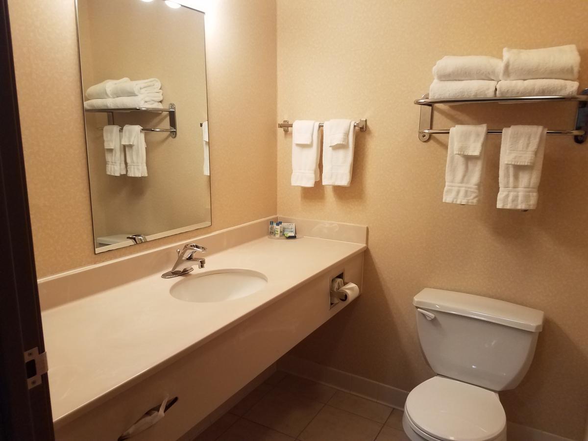 Oak Hill Inn & Suites Canton Eksteriør bilde