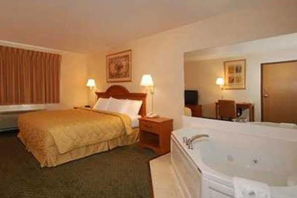 Oak Hill Inn & Suites Canton Eksteriør bilde